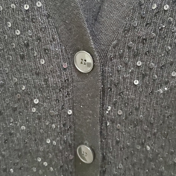 🔵2 for $15🔵NINE WEST - BLACK SEQUENCE LONG CARDI - Picture 4 of 6